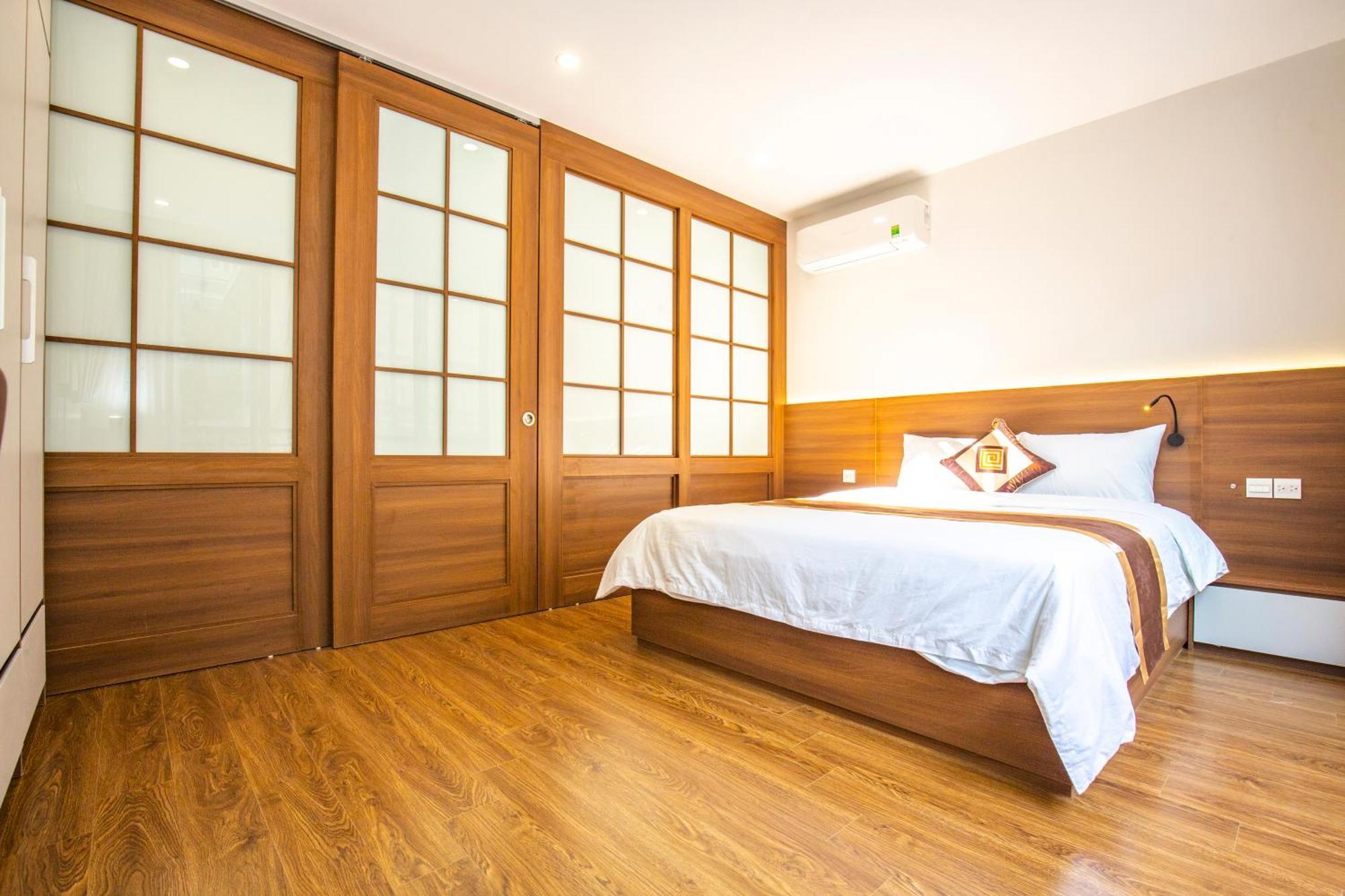 Sumitomo Apartment - Linh Lang Street Hanoi Exterior photo
