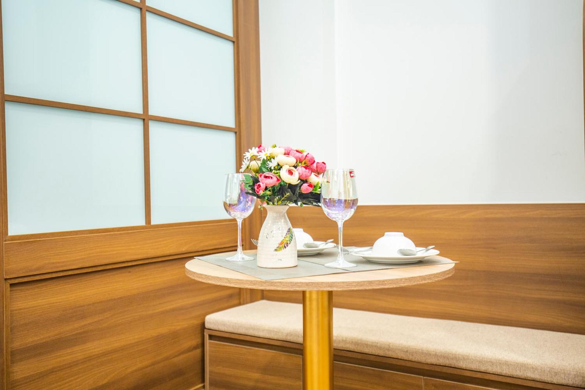 Sumitomo Apartment - Linh Lang Street Hanoi Exterior photo