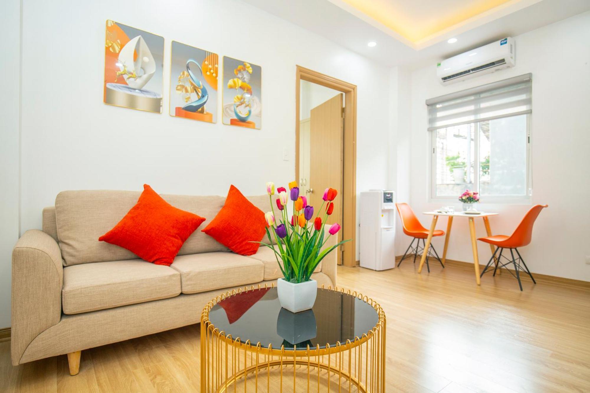 Sumitomo Apartment - Linh Lang Street Hanoi Exterior photo